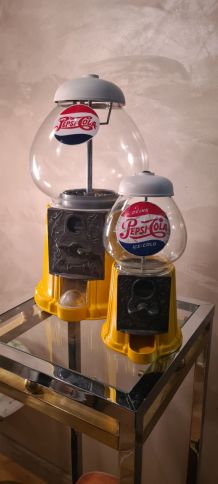 lot distributeur   fonte d alu  et verre  fonctionne bien  1