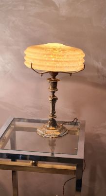 lampe bronze art deco tres belle  1920 a 40  avec opaline cl