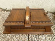 boite en bois artisanale , vintage  