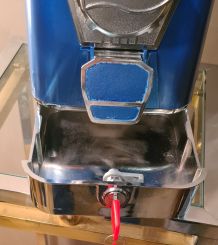 distributeur  bonbon , cacahuete, chewing gum   ,1euro march