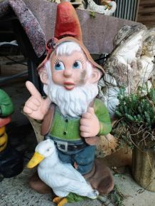 Gnome de jardin vintage