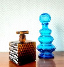 Paire de flacons de couleurs