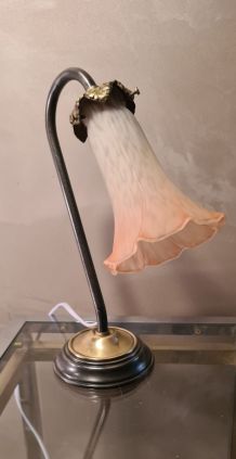 petite lampe de chevet 1920   a 40   art deco  ; avec sa tul
