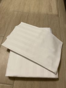 Lot housse de couette rayée 220x240 et 2 taies carrées 65x65