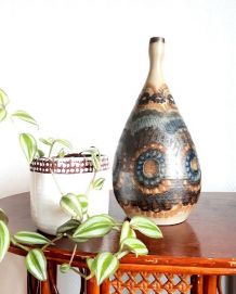 Vase bouteille africaniste par Jean-Claude Courjault 1960 