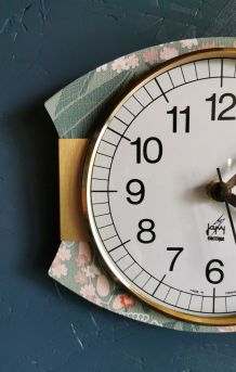 Horloge vintage pendule murale silencieuse "Japy vert rose"
