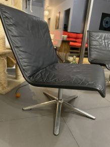 Fauteuils  cuir noir Wilkahan 