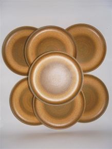 Ensemble de 7 assiettes