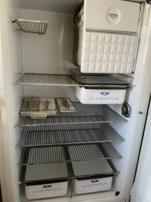 Frigo top (avec freezer/congélateur) - Bobby : vente et livraison