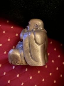 Bouddha rieur en laiton.