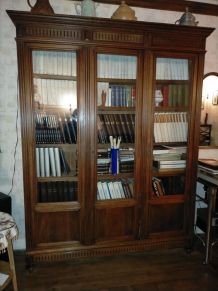 Bibliothèque en bois 3 portes 