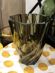 Vase verre fumé torsadé vintage