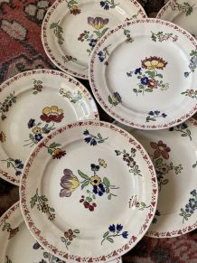 7 assiettes plates fleuries champêtres.