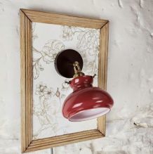 Applique avec opaline rouge