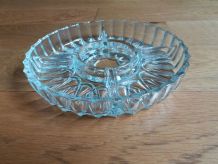 Plat présentoir compartimenté pour apéritif