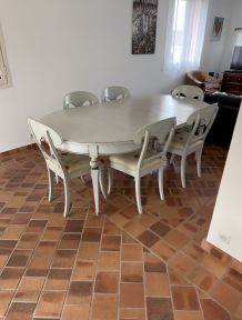 Table de repas avec 6 chaises Roche et BOBOIS État neuf .