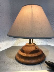 Pied de lampe vintage en bois