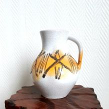 Pichet en céramique vintage jaune 