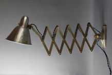 Lampe d'atelier Mazda - lampe accordéon