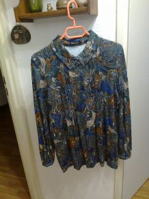 chemisier jersey imprimé multicolore patte de boutonnage