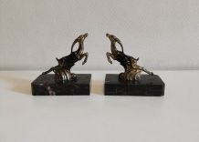 serre-livres antilopes