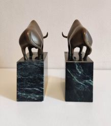 serre-livres taureaux art déco