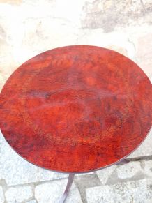 Guéridon en bois marquèterie