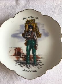 2 assiettes vieux métiers de Paris 