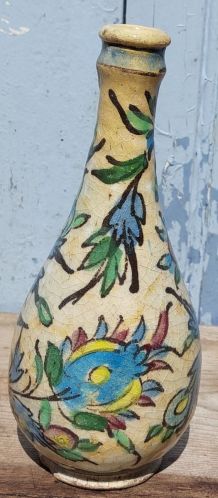  Bouteille en céramique siliceuse Iznik Turquie à décor flor