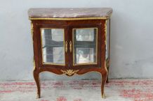 VITRINE STYLE LOUIS XV