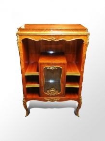 VITRINE STYLE LOUIS XV