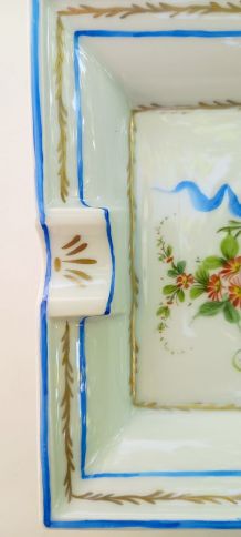 Cendrier en porcelaine de Limoges 
