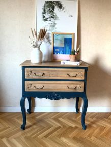 Commode vintage en noyer massif rénovée