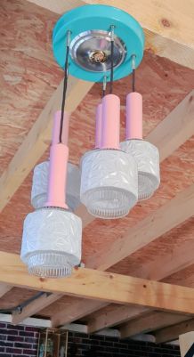 suberbe  lustre 1950 a 70,,vintage   reglable    en tres bon