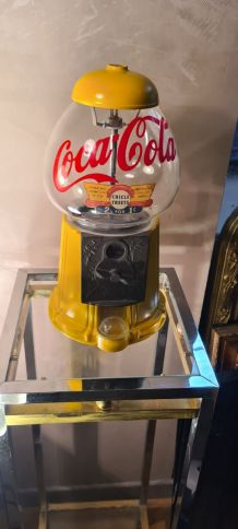 grand model jaune 37x18    alu et verre carousel  usa  , tre