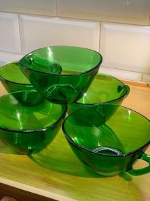 Tasses Vereco verte Vintage