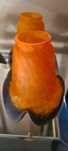   1 Tulipe Art Deco en Pate De verre pour lampe lustre  du s