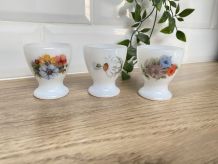 Set de 3 coquetiers Arcopal dépareillés