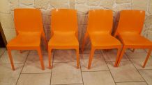 Suite 4 chaises vintage orange 