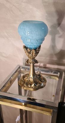 lampe calice bronze doré  abat jour opaline bleue clichy  19