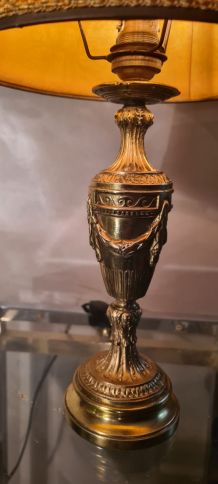 tres belle lampe empire  ,  1960  acier chrome doré  petite 