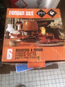 6 assiettes à fondue
