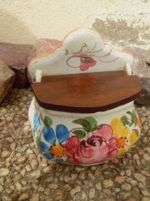 boite a sel , ceramique , vintage