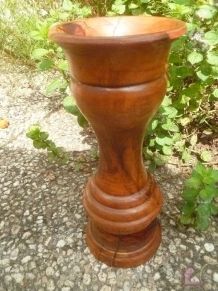 vase en bois d'olivier
