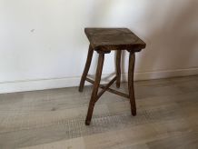 Tabouret en bois 