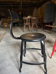 12 chaises Nicolle (6 rouge et 6 noire)