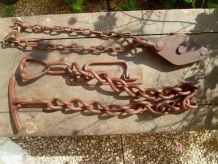 Poulie et chaines en métal 