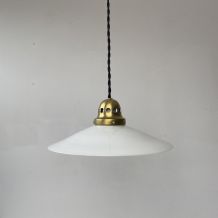 ANCIENNE SUSPENSION CONIQUE EN OPALINE VINTAGE