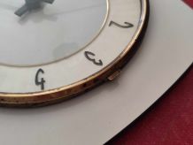 Pendule murale en formica Vedette Transistor