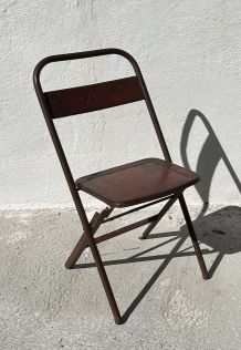 Chaise pliante métal rouge
